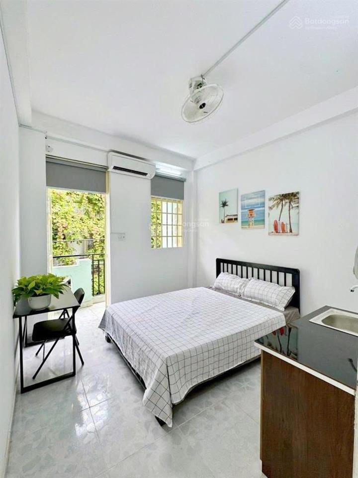 Bán nhà ngang rộng 15m 10 phòng cho thuê hẻm oto thành thái cn 65m2 thu nhập 50tr/ giá 14,3 tỷ tl