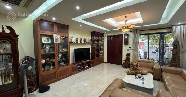 Rẻ 2 tỷ  bán nhanh biệt thự xa la 4 tầng hơn 500m², kinh doanh, hơn 26 tỷ