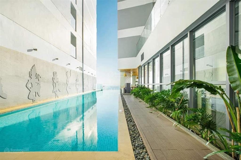 Chính chủ panorama view biển 2tỷ450, view phố 1tỷ5, xéo biển 2tỷ. quảng trường đẹp nha trang