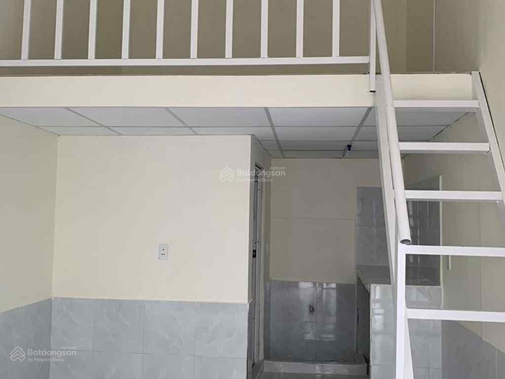 Phòng gác lửng cho thuê gần emart phan văn trị