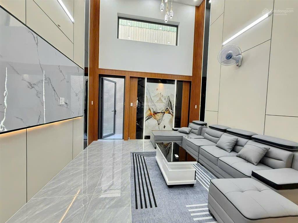 Bán nhà xây mới 4x15m.đúc 4 tấm hẻm 7m thông lê thị riêng,phường thới an.q12. 0902 702 ***