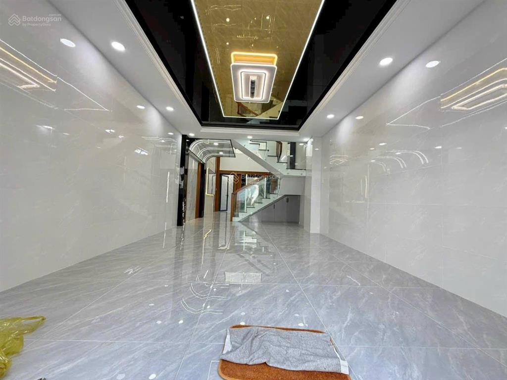 Bán nhà xây mới 4x15m.đúc 4 tấm hẻm 7m thông lê thị riêng,phường thới an.q12. 0902 702 ***