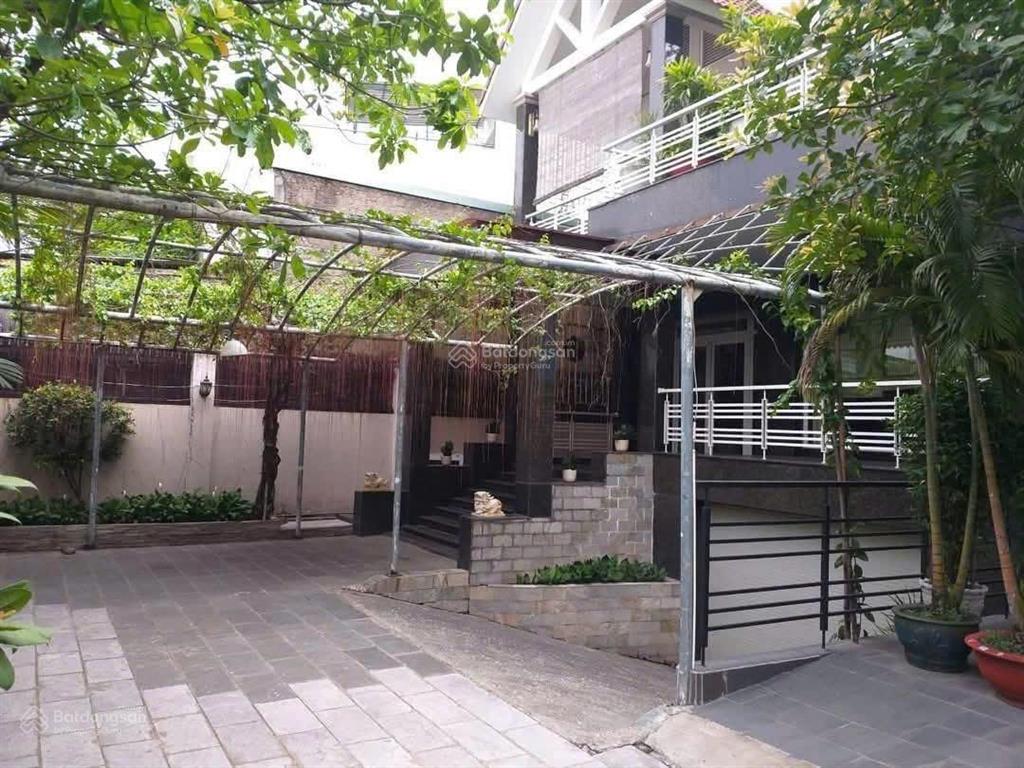 Bán biệt thự vườn 1100m2 . mặt tiền đường lê thị riêng, phường thới an. quận 12.  0902 702 ***