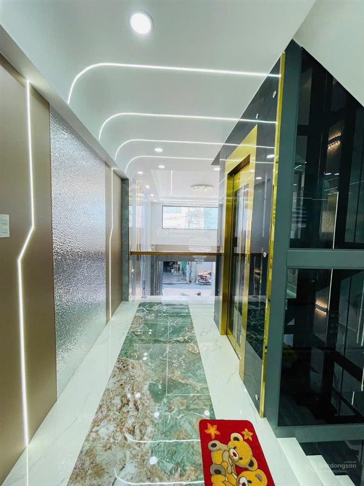 Nhà phố xây mới sau căn mặt tiền đường 8m có lề. dt 4 x18m xây 4 tầng có thang máy lâm thị hố