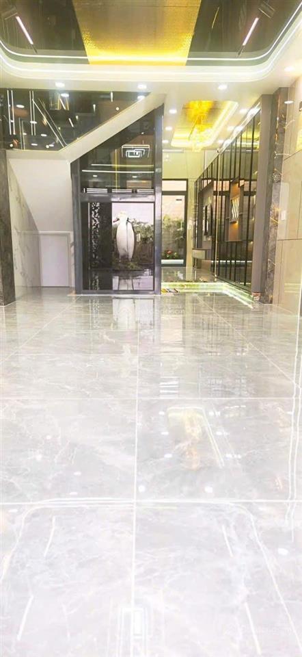 Bán nhà mới 5x20m.xây 4 tầng có thang máy hẻm thông lê thị riêng,phường thới an.q12. 0902 702 ***