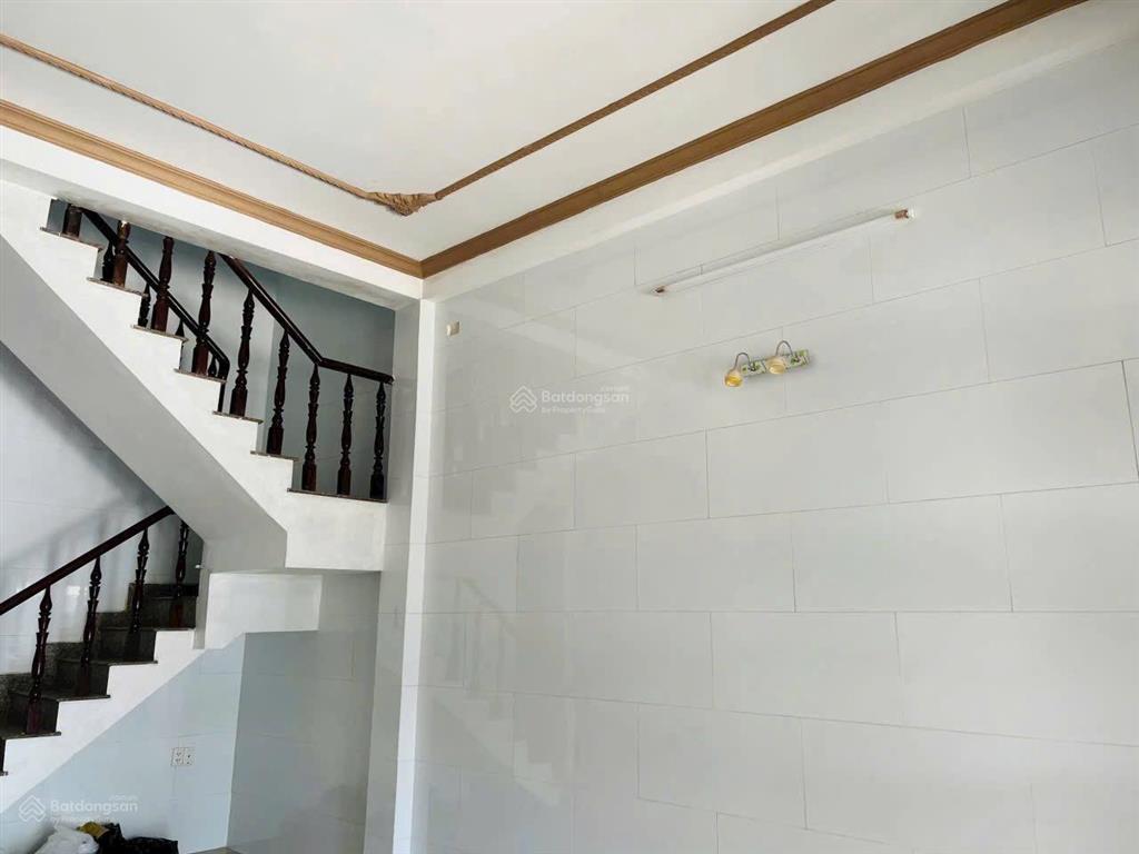 Bán nhà mặt tiền 5m x12m.đúc 3 tấm mặt tiền thới an (gần trần thị cờ)phường thới an.q12.