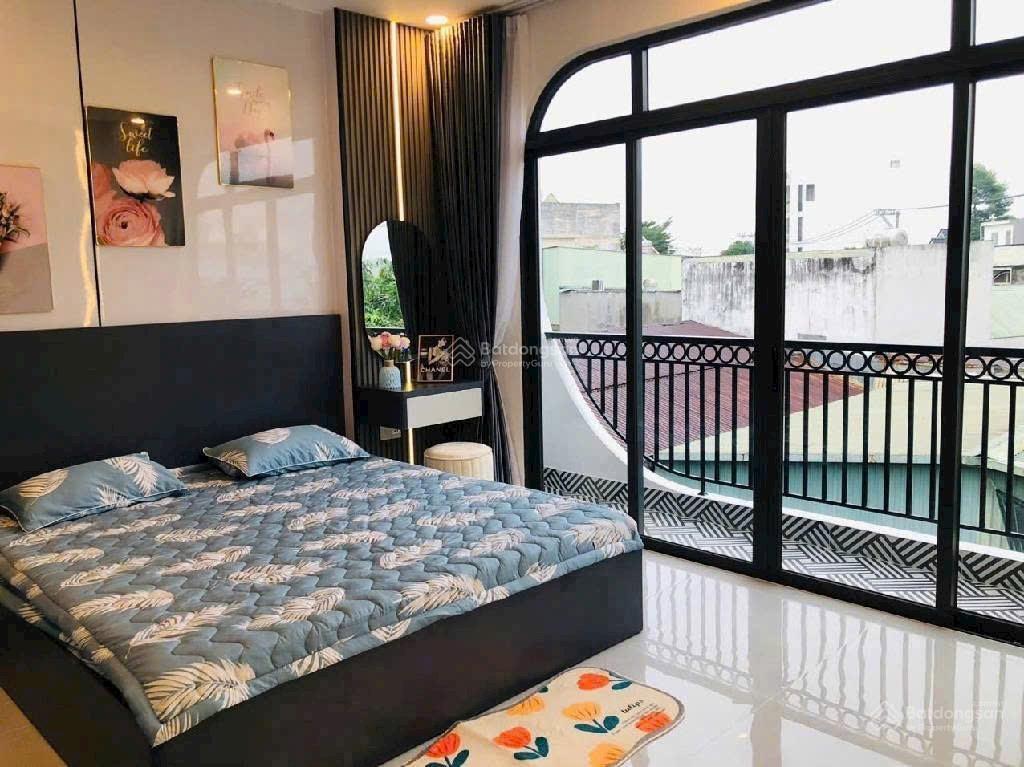 Bán nhà phố đẹp 4,5m x 4m. xây 4 tấm. hẻm 8m đường nguyễn ảnh thủ, phường tân thới hiệp, q12