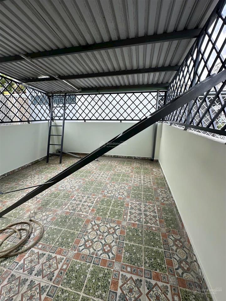 Bán nhà phố 4m x 30m, xây 1 lửng, 3 lầu, mặt tiền thới an 32 thông lê văn khương, p. thới an, q12
