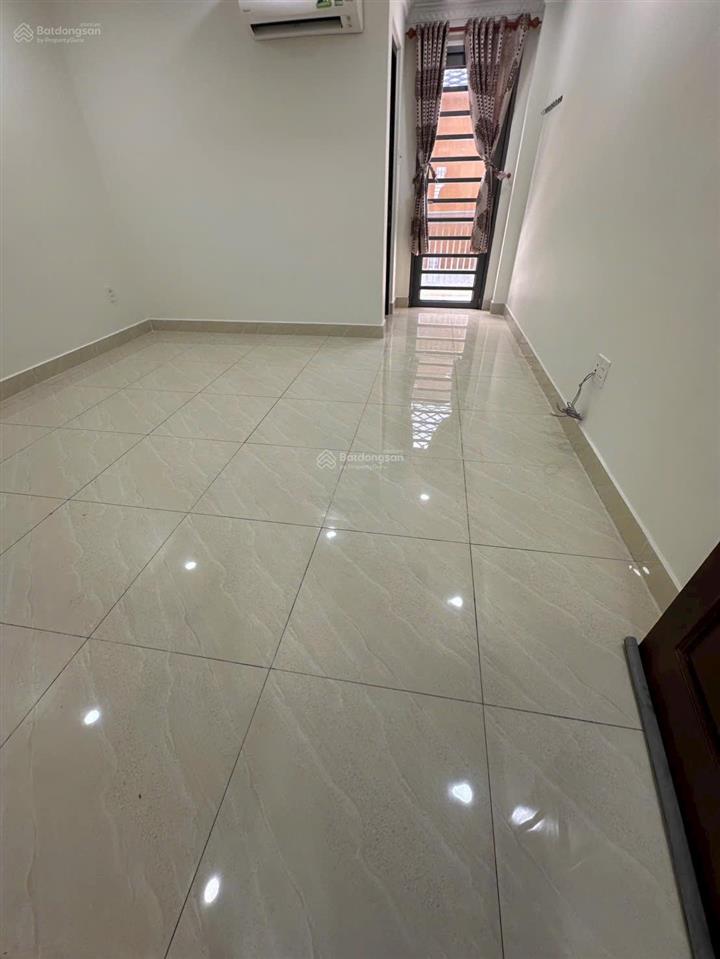 Bán nhà phố 4m x 30m, xây 1 lửng, 3 lầu, mặt tiền thới an 32 thông lê văn khương, p. thới an, q12