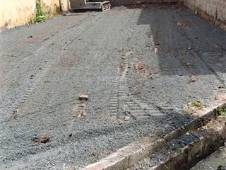 Chính chủ bán lô 94m2 ở tân phú cũ gần trường học, đường mới