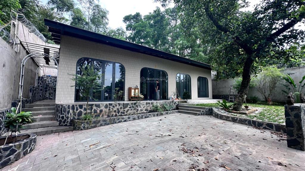 Cần bán 520m2 full thổ cư kèm nhà sẵn về ở ngay view đẹp tại cộng hòa, quốc oai
