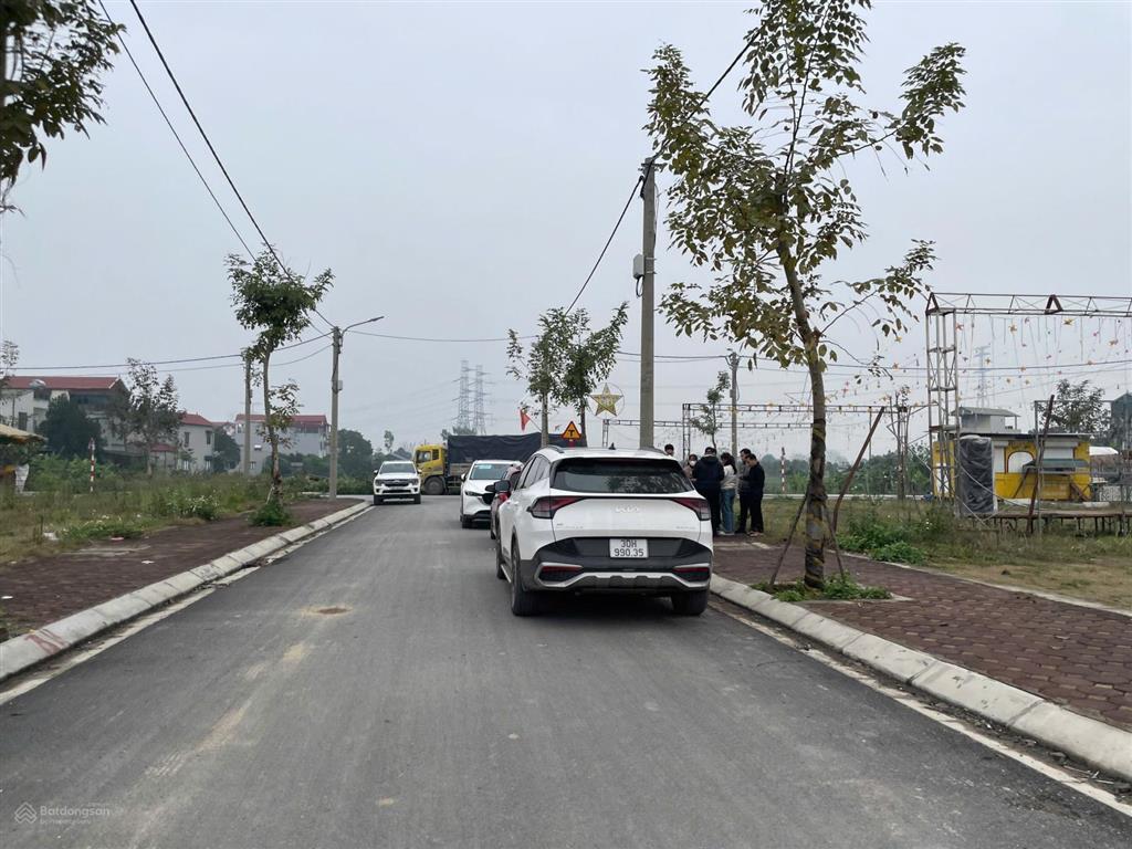 Đất đấu giá cấn hữu giá sốc chỉ 3xtr/m2 tiền = hậu =7m, cơ hội đầu tư có 1 0 2