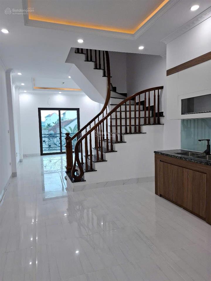 Nhà mới xây 3 tầng gần viện nhi sản chỉ 3,25 tỷ sẵn về ở ngay có hỗ trợ bank