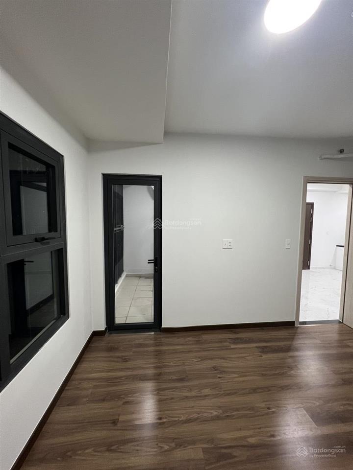 Cần bán gấp 2pn 55m charm city sổ sẵn, giá 2 tỷ 070