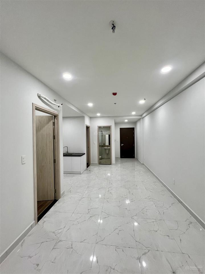 Bán gấp căn 2pn 2wc 70m2 charm city 2,4 tỷ sổ sẵn công chứng ngay