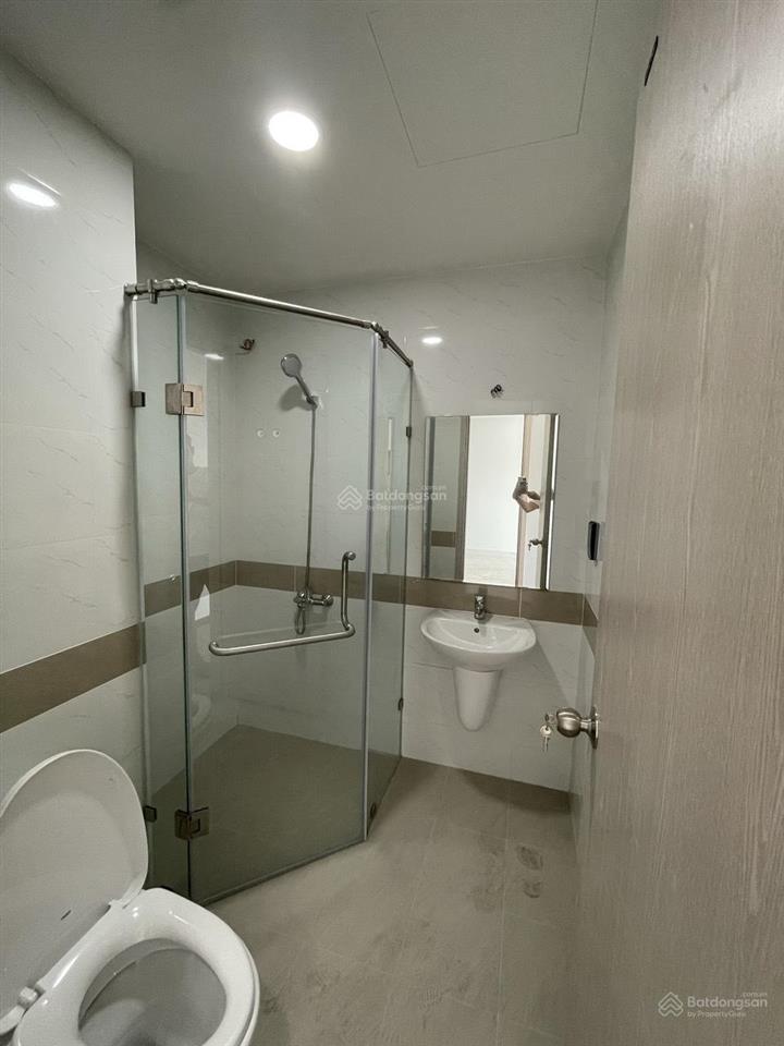 Bán gấp căn 2pn 2wc 70m2 charm city 2,4 tỷ sổ sẵn công chứng ngay