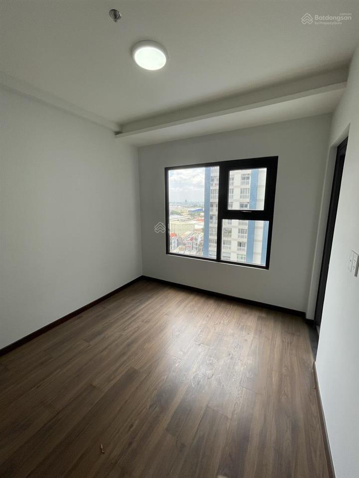 Bán gấp căn 2pn 2wc 70m2 charm city 2,4 tỷ sổ sẵn công chứng ngay