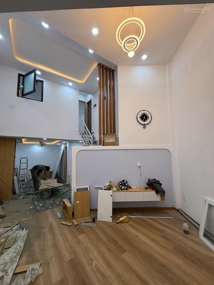 Nhà mới đón tết ng sỹ sách 47m23pn 2 wc full nt chỉ 4.x tỷ