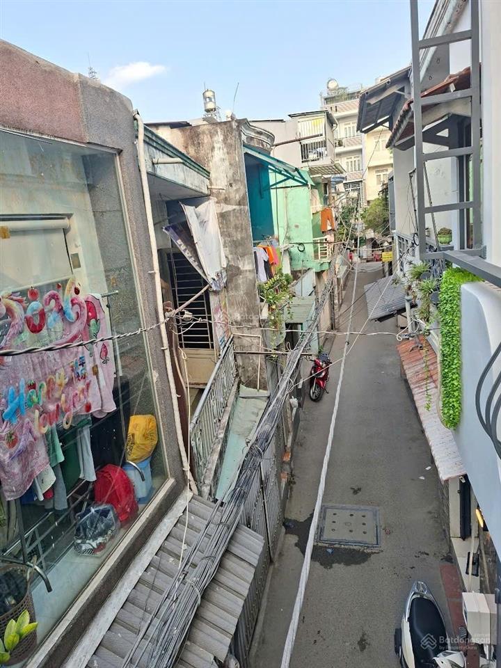 Nhà mới full nt gần emart phan huy ích 3 pn 2 wc nhỉnh 4 tỷ