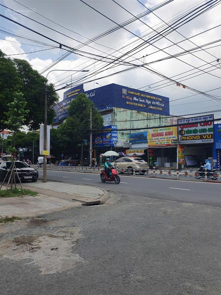 Bán gấp nhà lầu gần ngay siêu thị go tân hiệp!!!