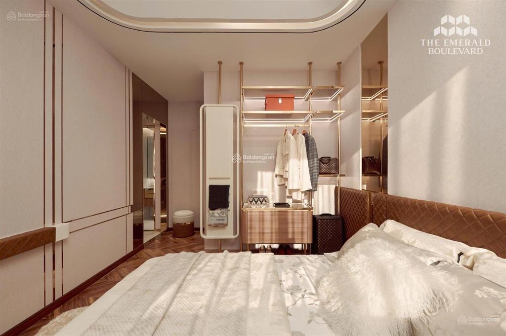 Hàng dkrs căn đẹp. căn hộ vạn phúc city the emerald boulevard. sở hữu 369 tr full nội thất