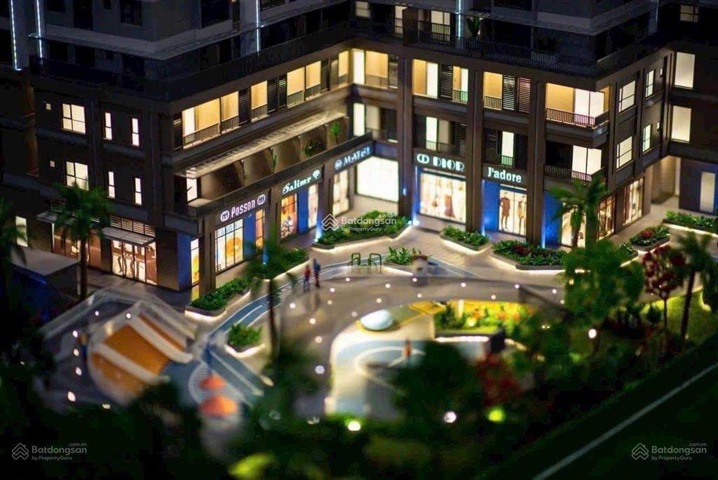 Bán căn shophouse khối đế chỉ 4,5 tỷ. vị trí thuận tiện khai thác cho thuê. sở hữu lâu dài