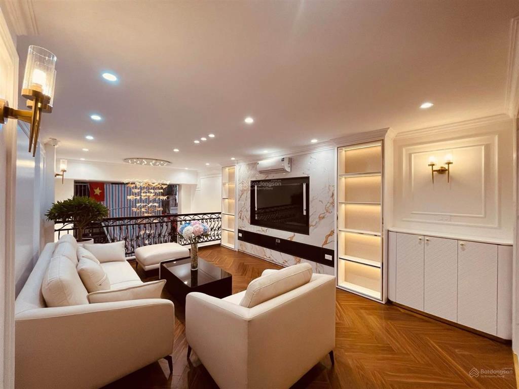 Bán nhà phân lô khu đô thị đền lừ hoàng mai 7 tầng thang máy  gara oto 7 chỗ dt 50m x mt 4.1m