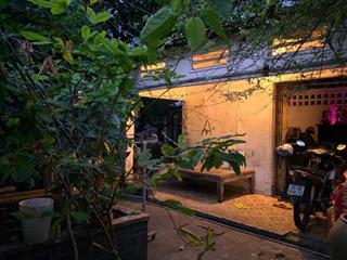 Bom Tấn mặt tiền khu họ Lê 320m2 ngang 16 cực  hiếm cấp 4 full thổ cư 49 tỷ