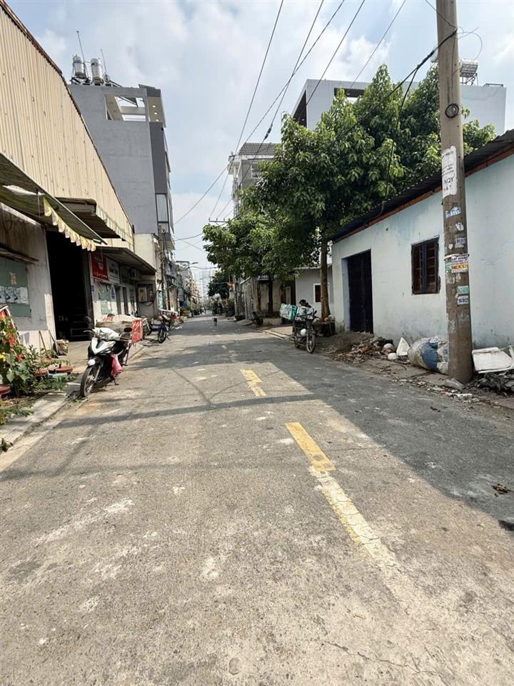 Bom Tấn chỉ 27tr/m2 đất đường nhựa 10m Nguyễn Quý Yêm Bình Tân 1500m2 -40 tỷ