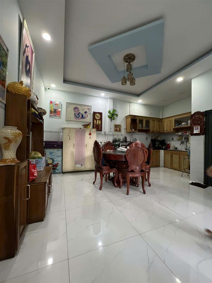Chỉ 30tr/m2 nhà Góc 2 Mặt tiền Kinh Doanh 35m ra MT Nguyễn Thị Tú 300m2, Nhỉnh 10 tỷ