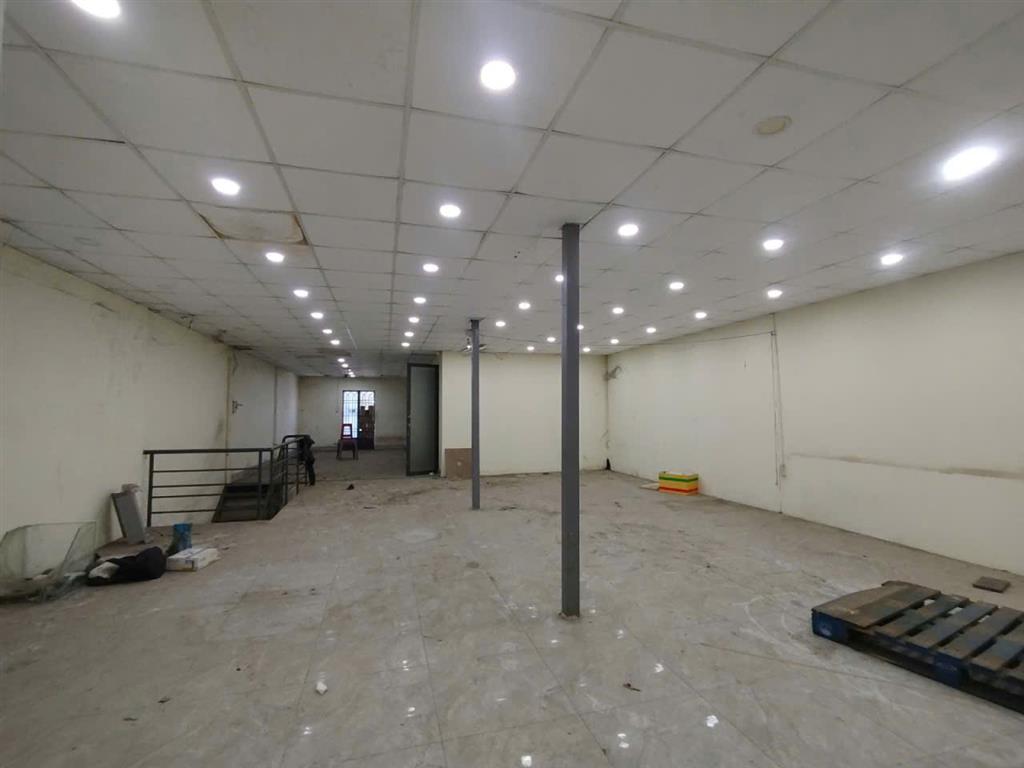 MẶT TIỀN ĐƯỜNG 3 LÀN CONTAINER CHỈ 100M RA QUỐC LỘ 1A NGANG 8M
