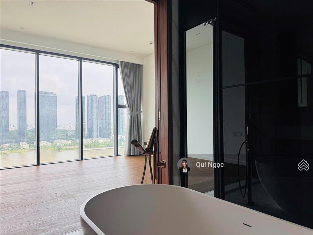 Bán 3pn crest 152m2, tầng cao, view sông không chắn