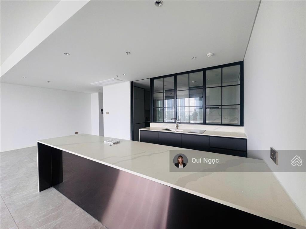 Bán 3pn crest 152m2, tầng cao, view sông không chắn