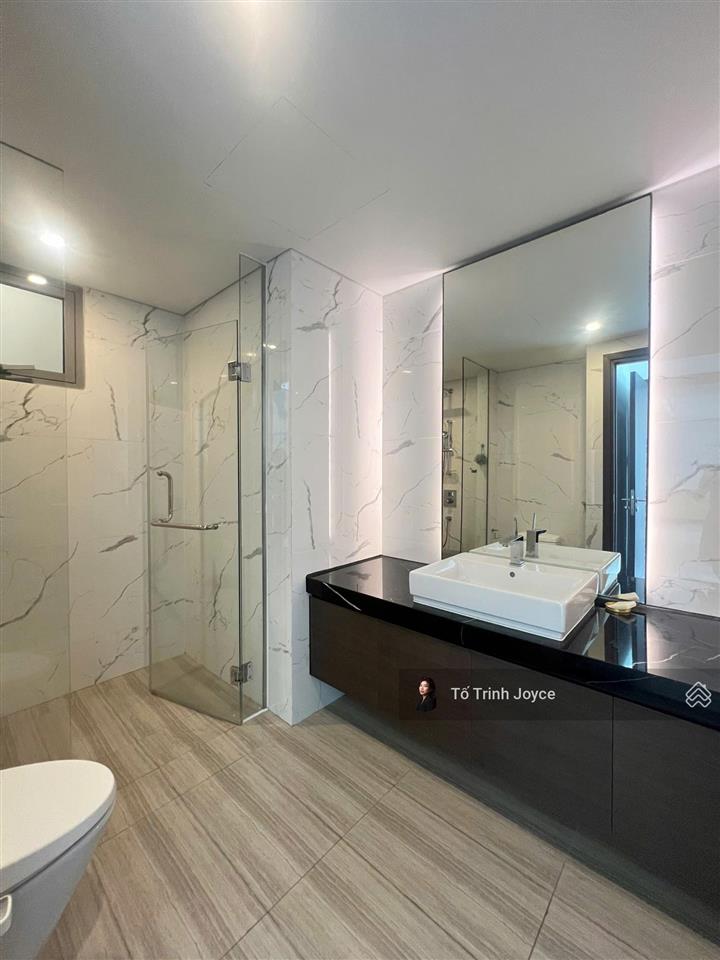 Bán căn 2pn empire city  tầng cao  view quận 1, landmark 81  full nội thất