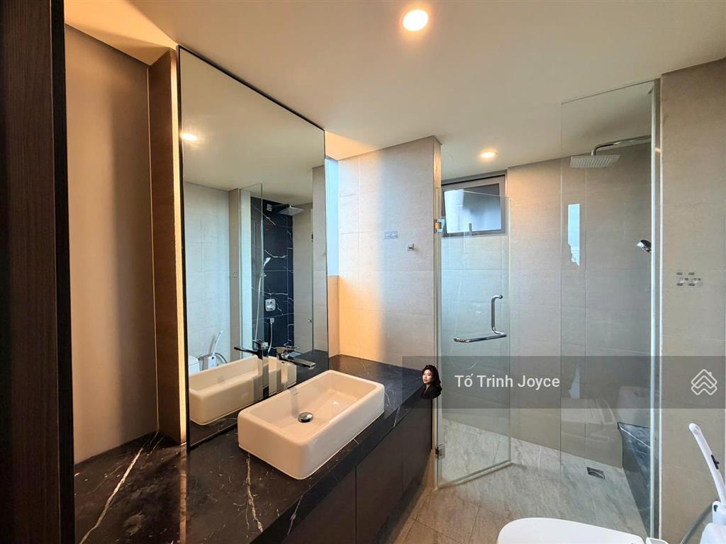 View hoa hậu cho thuê 2pn empire city  view pháo hoa, trực diện sông sài gòn bitexco q1  trần cao