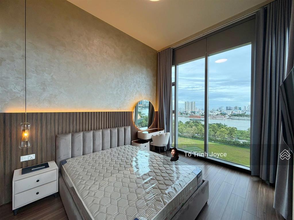 View hoa hậu cho thuê 2pn empire city  view pháo hoa, trực diện sông sài gòn bitexco q1  trần cao