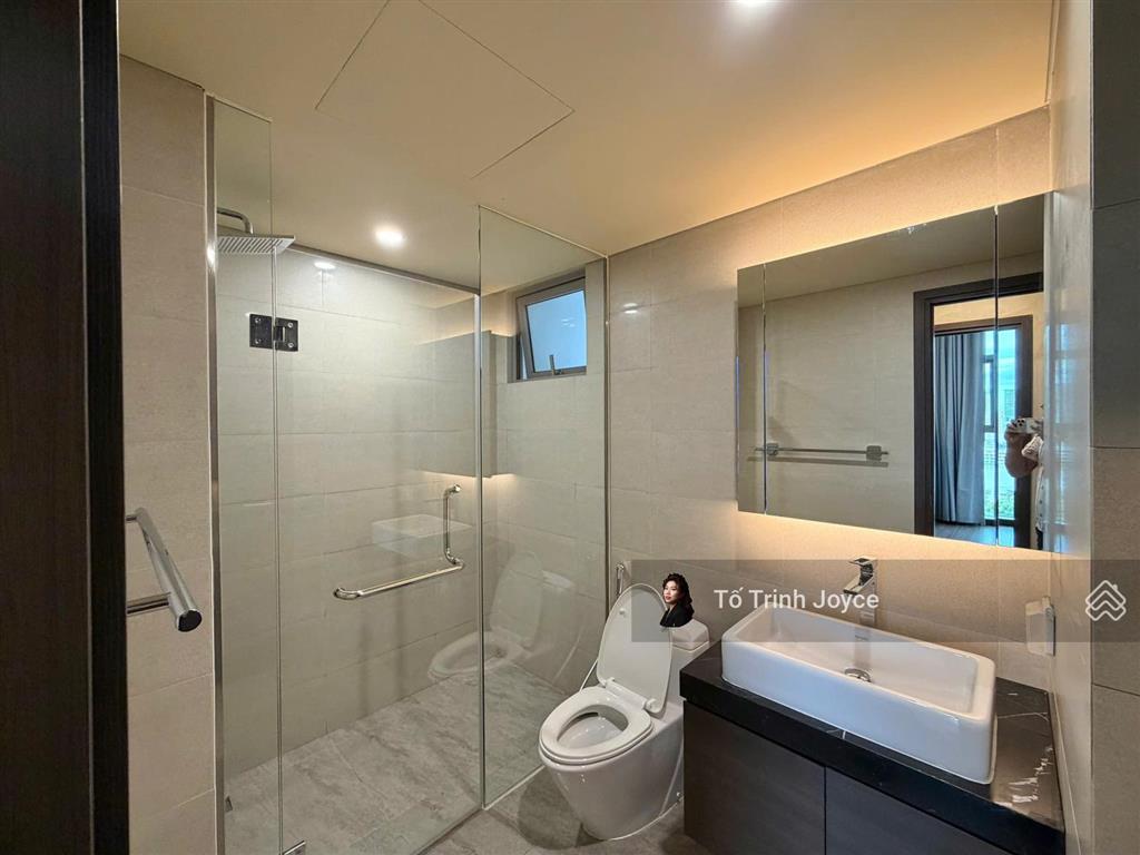 View hoa hậu cho thuê 2pn empire city  view pháo hoa, trực diện sông sài gòn bitexco q1  trần cao