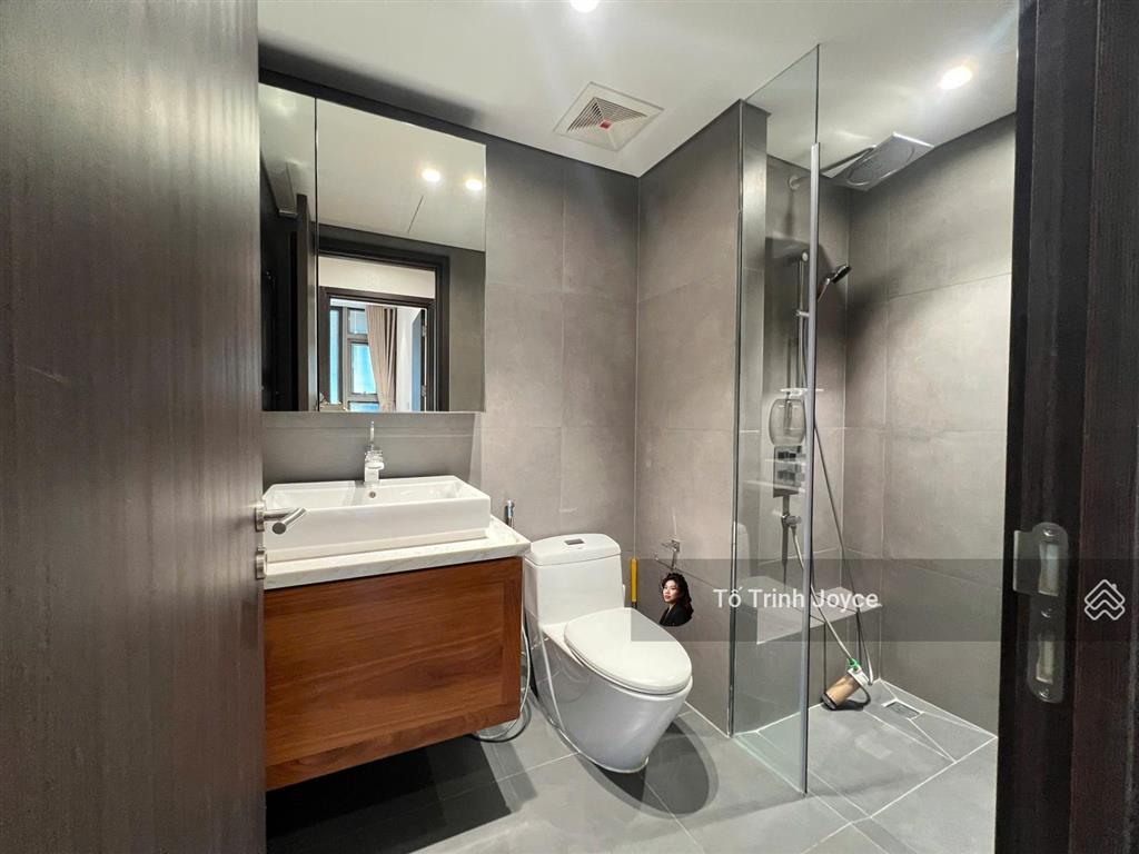 Giá tốt cho thuê 3pn empire city  tầng cao  view pháo hoa, sông sg  diện tích lớn  chỉ 5x
