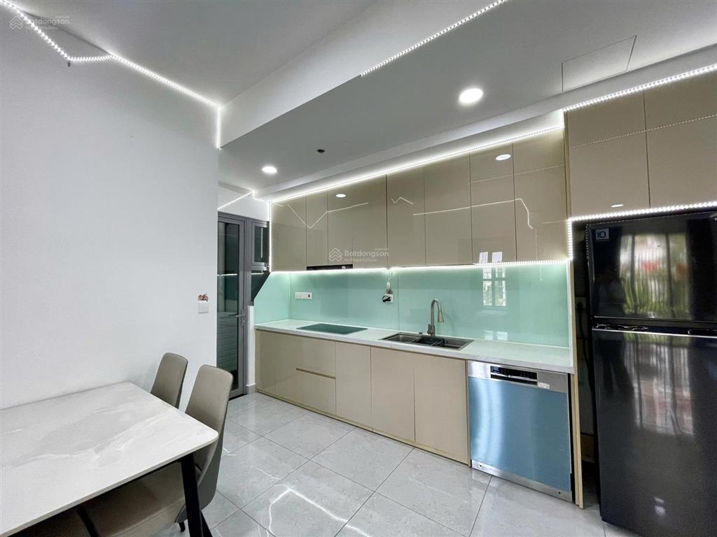 Cho thuê căn hộ celesta rise 2pn 2wc, dt 80m2, full nội thất, tiện ích cao cấp  giá giảm sâu!