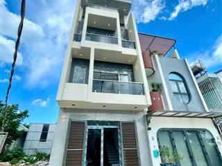 Nhà phố hiện đại 2 lầu ngay ngã tư hoà lân  ql 13 thuận an bình dương cũ