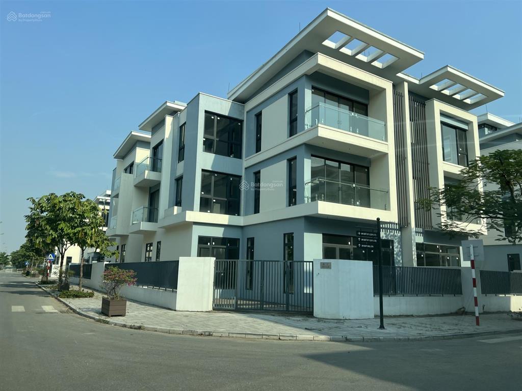 Suất ngoại giao lô góc 2 mặt đường phan kế toại. f03  16 an quý villas, dt 232m2. đẹp nhất dự án