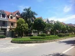 Gia đình chuyển công tác cần bán biệt thự lô góc view hồ văn quán, thiết kế rất đẹp.  0914 102 ***