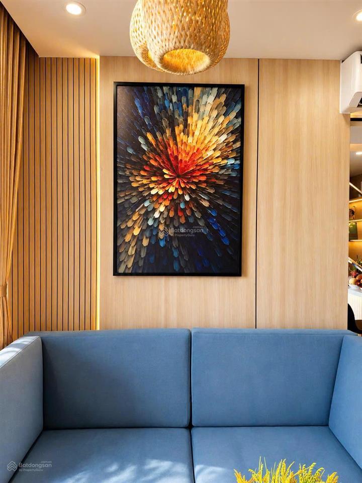 Cho thuê 2pn nội thất 6,5tr a&t sky garden nhà mới 100%
