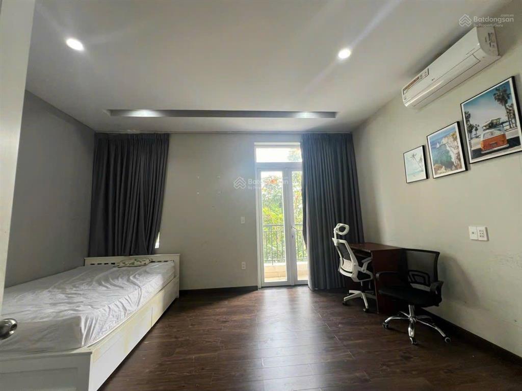 Cần cho thuê nhà khu dân cư mega village 15r/ tháng full nội thất  0904 677 *** để xem nhà