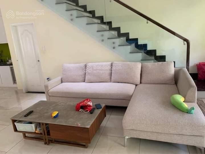 Cần cho thuê nhà mega village 1 trệt 2 lầu full nội thất 3 phòng ngủ.  0904 677 *** em khánh vân ạ