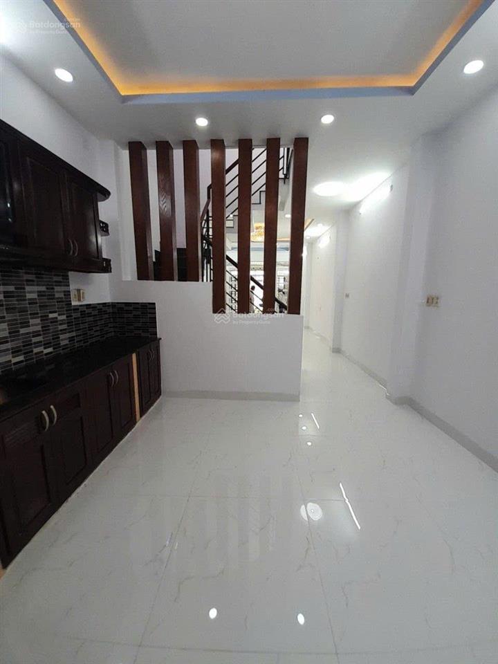 Cho thuê nhà đẹp  vị trí đắc địa, tiện ích vây quanh