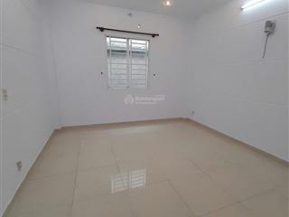 Cho thuê nhà đẹp  vị trí đắc địa, tiện ích vây quanh