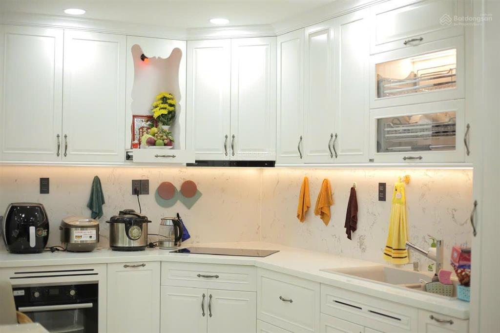 Siêu phẩm mặt tiền cư xá d nhà mới đẹp, thang máy, chỉ xách vali và ở