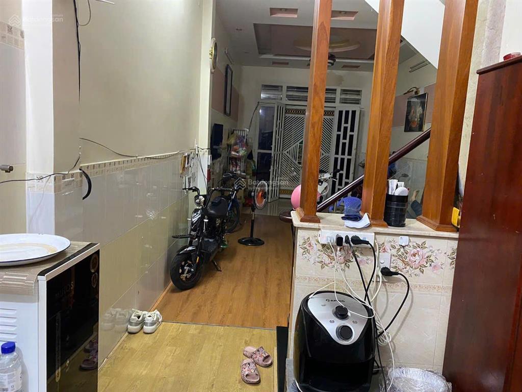 Mặt tiền bình phú 2 đối diện công viên, giá chỉ 10,5 tỷ