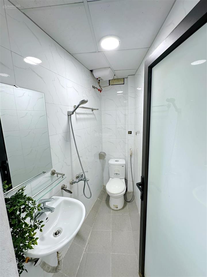 Cho thuê phòng studio ngăn ngủ bếp tại vũ trọng phụng  đối diện tòa hapulico giá 5tr